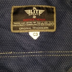 Elite jujitsu gi